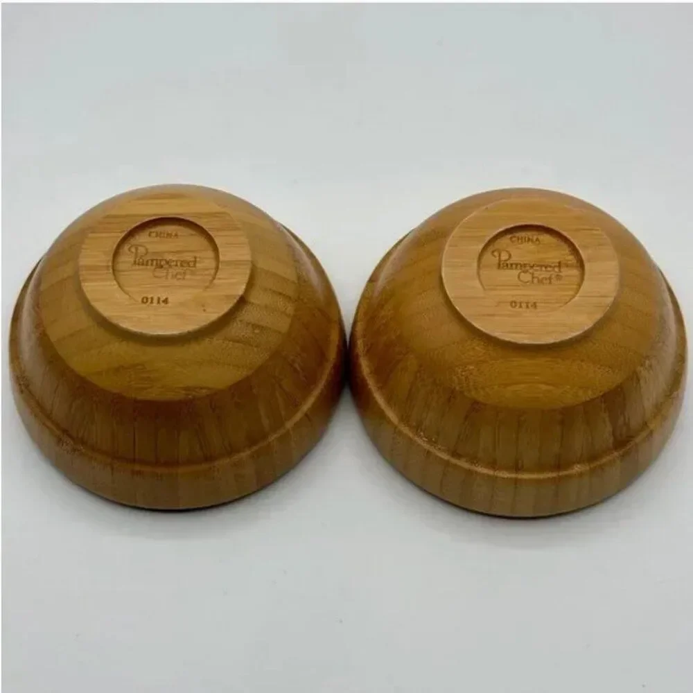 Pair of Pampered Chef Bamboo Party Snack Bowls